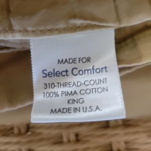 Select Comfort King size sheet + fitted sheet plus 2 Standard size pillow cases